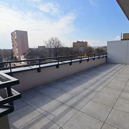 Apartment With Air Conditioning, Imperial N7 *