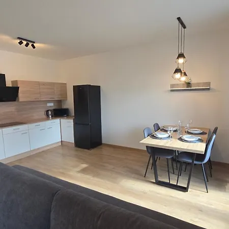 Apartment With Air Conditioning, Imperial N7 *